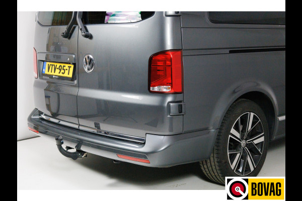 Volkswagen Transporter 2.0 TDI L2H1 32 DC Caravelle Highline 204 pk Electrische schuifdeur l+r, Leer, Afn.trekhaak, Verlaagd, Navigatie, Camera, 18 inch