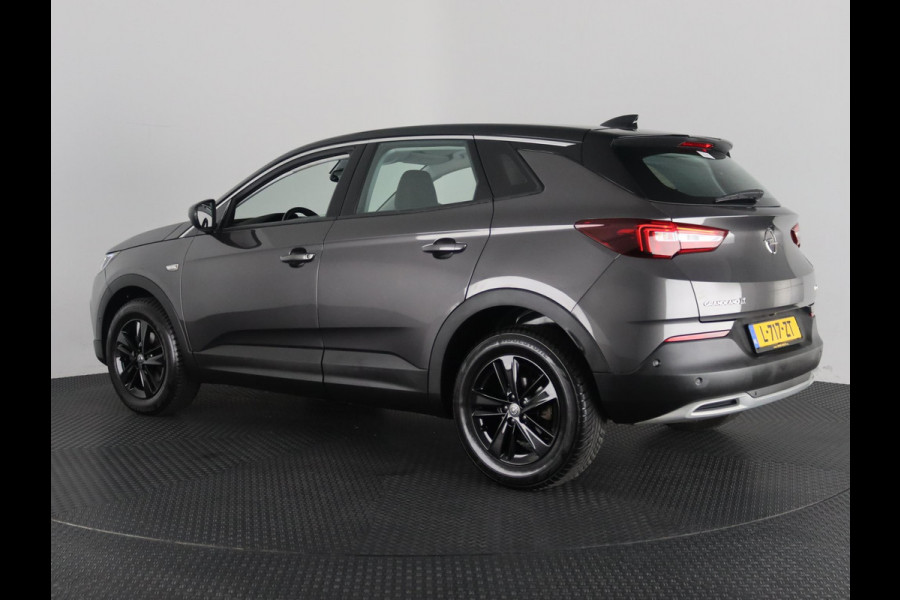 Opel Grandland X 1.2 Turbo Elegance Leder.Navi Apple Carplay. Camera tot 2 Jaar Garantie! *