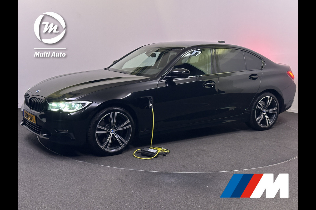 BMW 3-serie 330e M Sportline Plug In Hybrid 293pk PHEV | Laser Led | Head Up | 19"L.M | Apple Carplay | Camera | Stuurverwarming | Keyless |