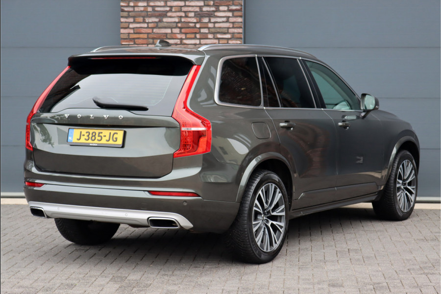 Volvo XC90 2.0 B5 AWD Momentum Pro Aut8 | 7pers. | Adaptieve Cruise Control | Memory | Panoramadak | Trekhaak | Verwarmd Stuurwiel | Leder | HUD | Rijassistentiepakket | Camera |