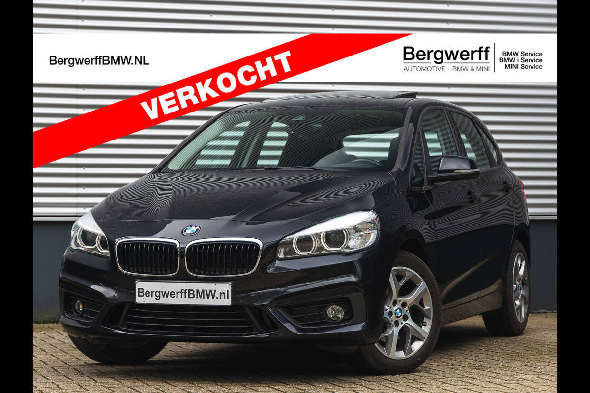 BMW 2 Serie Active Tourer 220i - Pano - Trekhaak - Hifi - LED - Stoelverwarming