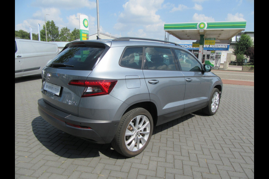 Škoda Karoq 1.5 TSI DSG Style, Navigatie, Camera, Trekhaak