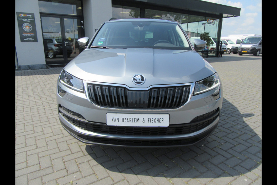 Škoda Karoq 1.5 TSI DSG Style, Navigatie, Camera, Trekhaak