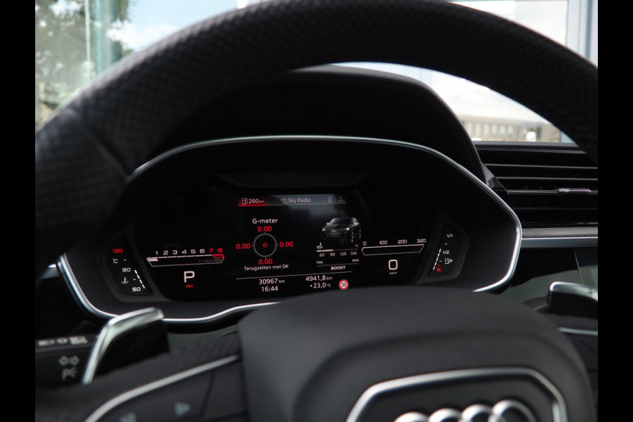 Audi RS Q3 Sportback / RS Stoelen / Sonos / Pano / 360 / Adaptive / Keyless / Ambient / Carbon / Blind spot