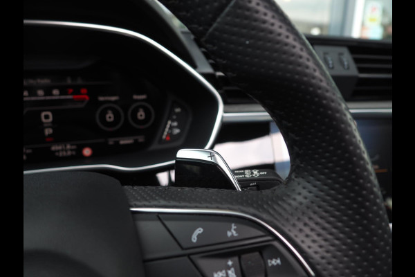 Audi RS Q3 Sportback / RS Stoelen / Sonos / Pano / 360 / Adaptive / Keyless / Ambient / Carbon / Blind spot