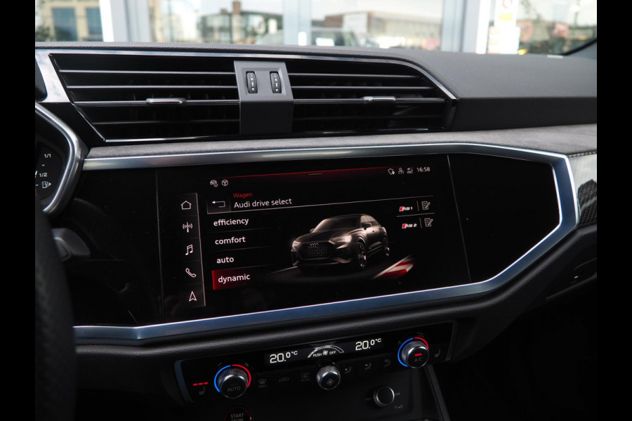 Audi RS Q3 Sportback / RS Stoelen / Sonos / Pano / 360 / Adaptive / Keyless / Ambient / Carbon / Blind spot