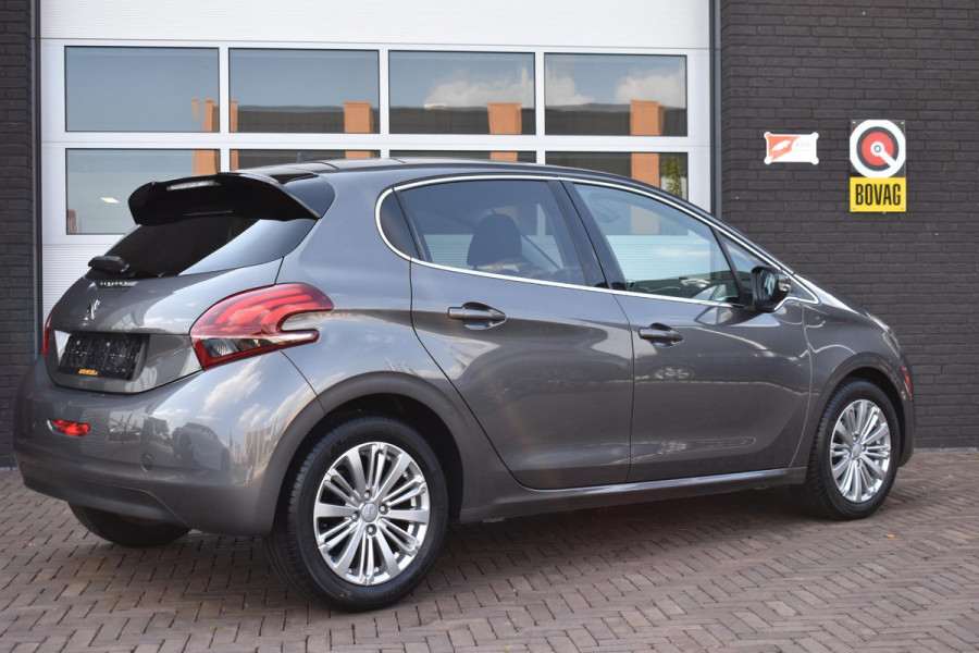 Peugeot 208 1.2 PureTech 82PK Allure Sky Navi | Camera | Panorama | Incl. garantie