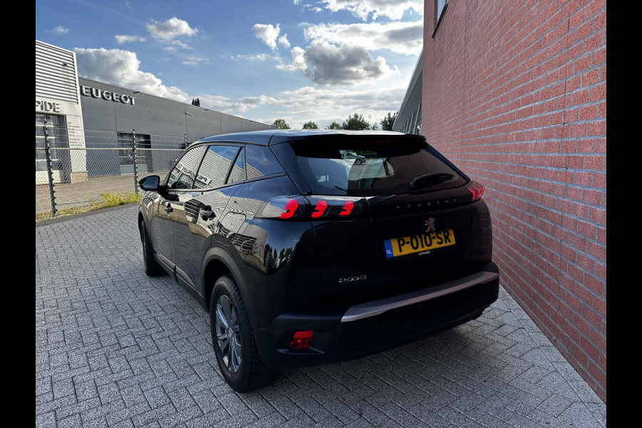 Peugeot 2008 1.2 PureTech 101pk Active Pack Navi|Carplay|Parkeersensoren|Cruise Control|ECO Led Koplampen|Climate Control