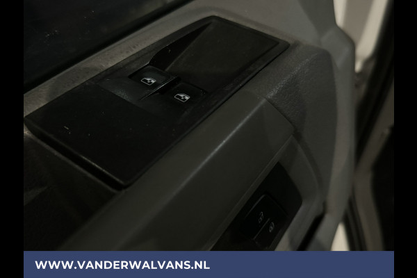 Volkswagen Crafter 2.0 TDI 141pk **BPM VRIJ voor de Ondernemer** L3H3 L2H2 Euro6 Airco | Camera | Apple Carplay | Android Auto Bijrijdersbank