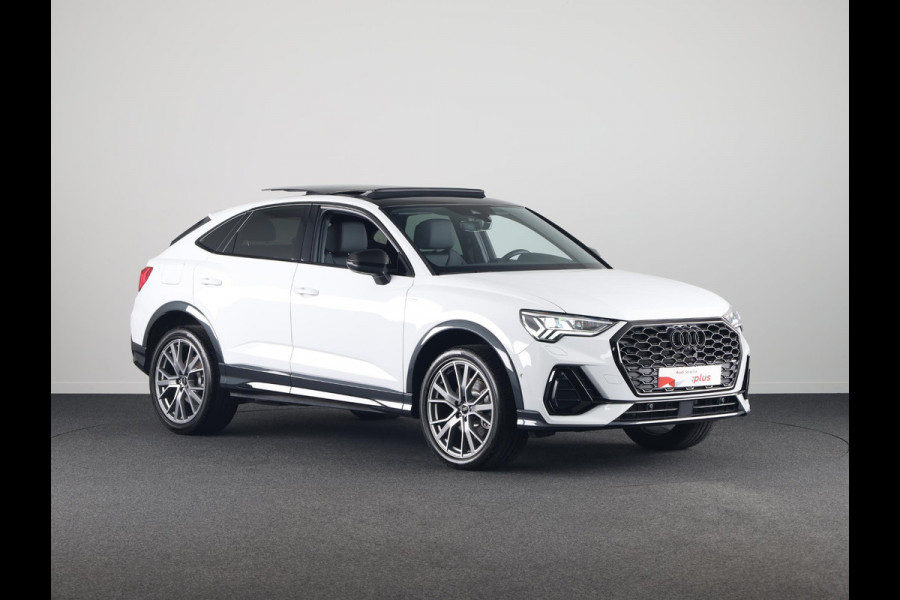 Audi Q3 Sportback 45 TFSI e S-Line 245 pk S-tronic | Verlengde garantie | Panoramadak | Navigatie | Parkeersensoren (Park assist) | Rondomzicht camera | Lichtmetalen velgen 20" |