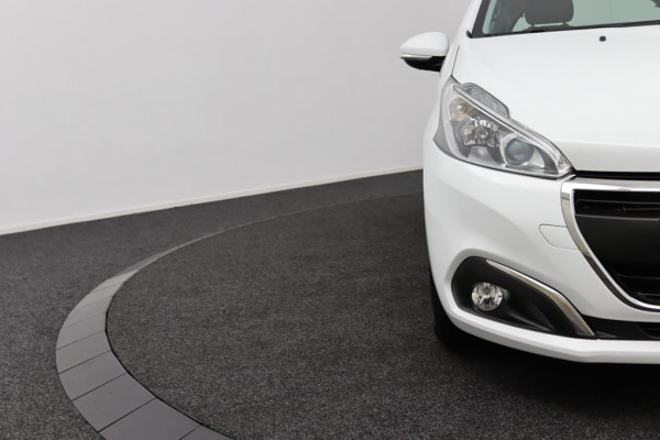 Peugeot 208 1.2 PureTech Active*NAVI*CRUISE*A/C*PDC*