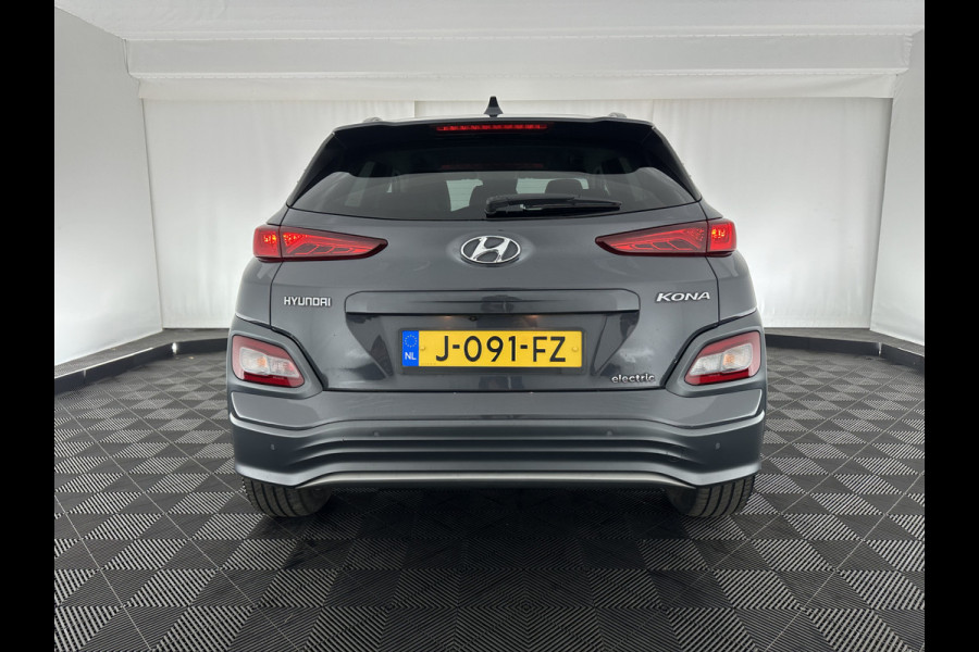 Hyundai Kona EV Fashion 64 kWh [3-Fase] (INCL-BTW) *HEAD-UP | VOLLEDER | ADAPTIVE-CRUISE | NAVI-FULLMAP | DAB+ | KEYLESS | CAMERA | ECC | PDC*