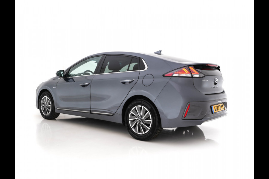 Hyundai IONIQ Premium EV 38 kWh (INCL-BTW) *VOLLEDER | FULL-LED | KEYLESS | NAVI-FULLMAP |  ADAPTIVE-CRUISE |  DAB | CAMERA | MEMORY-PACK | VIRTUAL-COCKPIT | LANE-ASSIST | COMFORT-SEATS | 16" ALU*