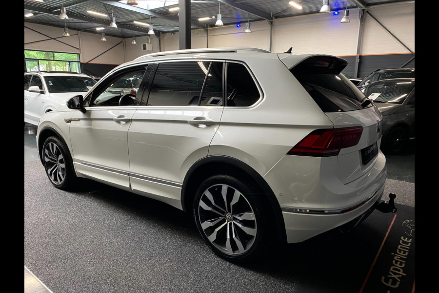 Volkswagen Tiguan 2.0 TDI R-Line 2x Edition 4Motion PANO LEER