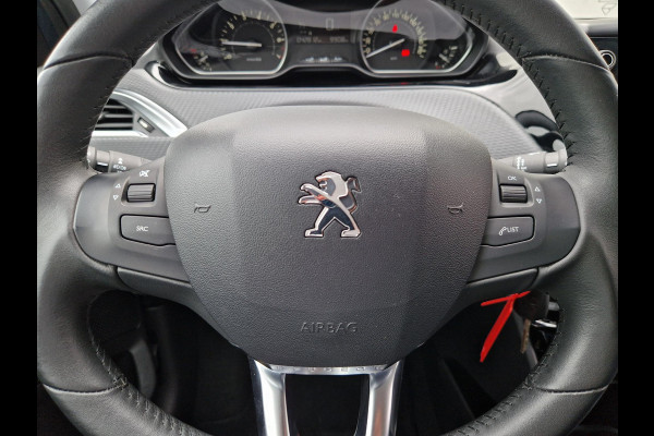 Peugeot 2008 1.2 PureTech Signature | Navi | Cruise | Clima | Android Auto / Apple Carplay |