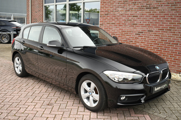 BMW 1-serie 116i 110pk Executive Navi Cruise Stoelverw PDC