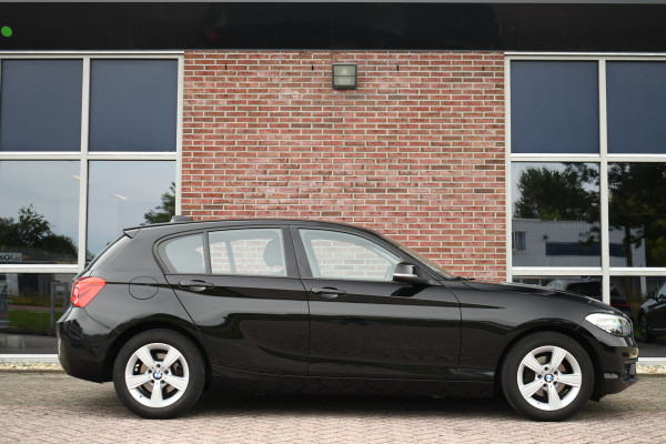 BMW 1-serie 116i 110pk Executive Navi Cruise Stoelverw PDC