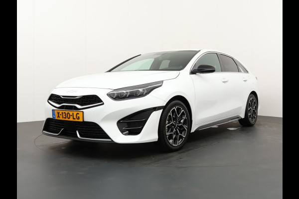 Kia ProCeed 1.5 T-GDi GT-Line LED Koplampen - Adaptief Cruise Control - Navigatie- Climate Control - Apple/Android Carplay - Fabrieksgarantie tot 14-12-2030