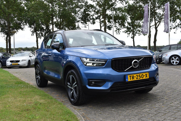 Volvo XC40 T4 190PK Automaat AWD R-Design | 360 Camera | 18 "LMV | Stoelverwarming | Blis | Stuurverwarming