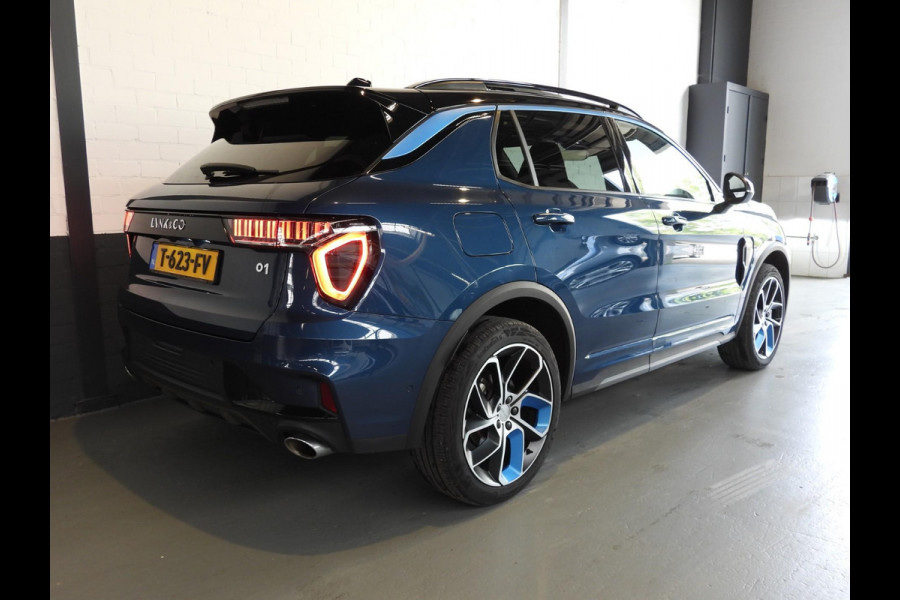 Lynk & Co 01 1.5 PHEV Plug-In ZWARTE HEMEL/360CAM/SCHUIFDAK/LED/20"LMV!