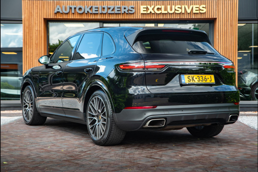 Porsche Cayenne 3.0 Panoramadak Adapt. Cruise Sportchrono Memory Stoelvent. DAB+ 21''LM