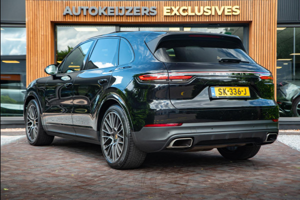 Porsche Cayenne 3.0 Panoramadak Adapt. Cruise Sportchrono Memory Stoelvent. DAB+ 21''LM