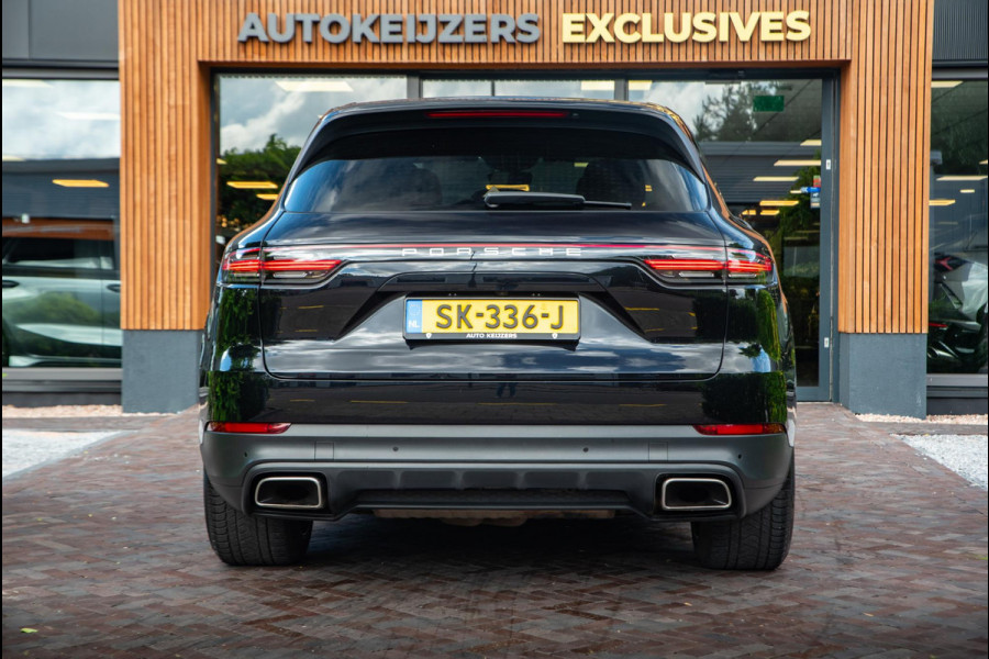 Porsche Cayenne 3.0 Panoramadak Adapt. Cruise Sportchrono Memory Stoelvent. DAB+ 21''LM