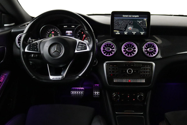 Mercedes-Benz CLA-Klasse 180 AMG Night Edition Plus Automaat (PANORAMADAK, SFEERVERLICHTING, STOELVERWARMING, GOED ONDERHOUDEN)