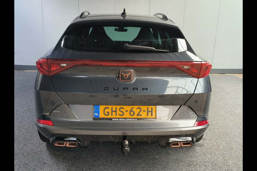 CUPRA Formentor 1.4 e-Hybrid VZ Copper Edition + trekhaak  uit 2022 Rijklaar + 12 maanden Bovag-garantie Henk Jongen Auto's in Helmond,  al 50 jaar service zoals 't hoort!