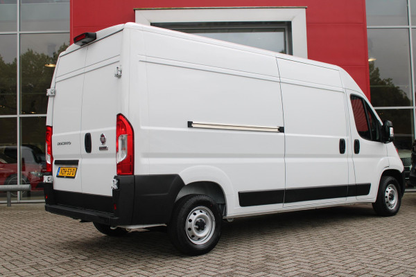 Fiat Ducato 33 2.2 MultiJet 140PK L3H2 | ACHTERUITRIJ CAMERA | APPLE CARPLAY/ANDROID AUTO | 3-ZITS | CRUISE CONTROL | CLIMATE CONTROL | DAB+ RADIO | NIEUWE BUS! |