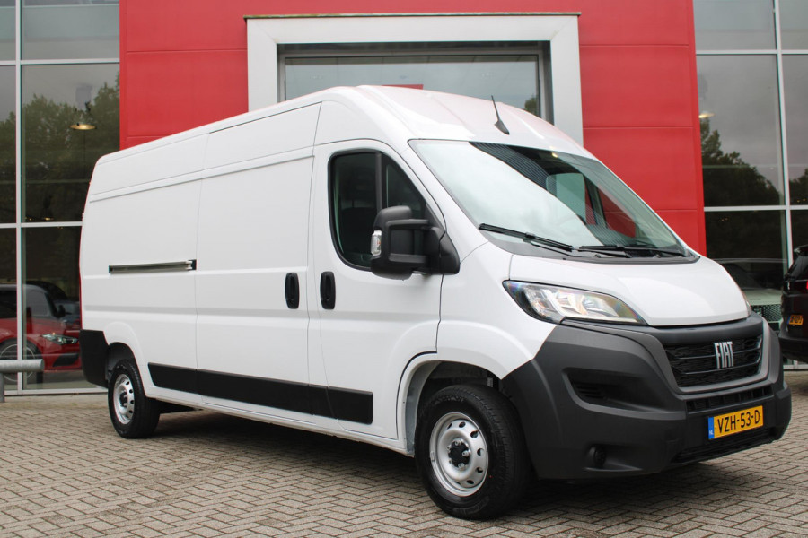 Fiat Ducato 33 2.2 MultiJet 140PK L3H2 | ACHTERUITRIJ CAMERA | APPLE CARPLAY/ANDROID AUTO | 3-ZITS | CRUISE CONTROL | CLIMATE CONTROL | DAB+ RADIO | NIEUWE BUS! |