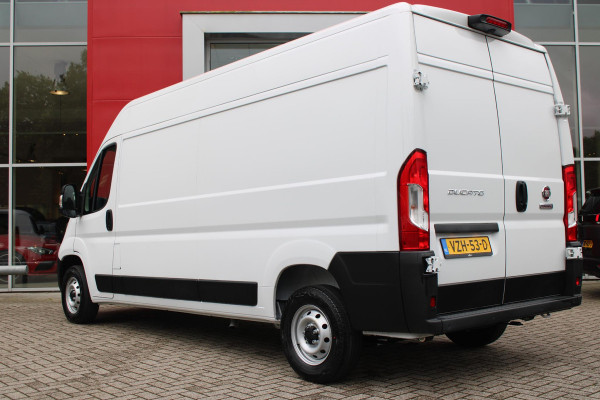 Fiat Ducato 33 2.2 MultiJet 140PK L3H2 | ACHTERUITRIJ CAMERA | APPLE CARPLAY/ANDROID AUTO | 3-ZITS | CRUISE CONTROL | CLIMATE CONTROL | DAB+ RADIO | NIEUWE BUS! |