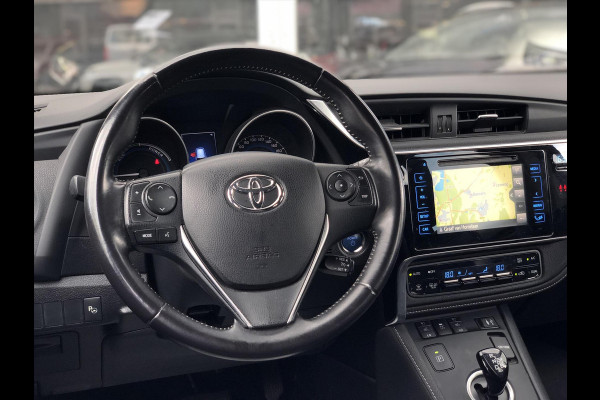 Toyota Auris 1.8 Touring Sports Hybrid Executive | Navigatie, Half leer, Stoelverwarming, Parkeersensoren, LED, DAB, 17inch, Keyless