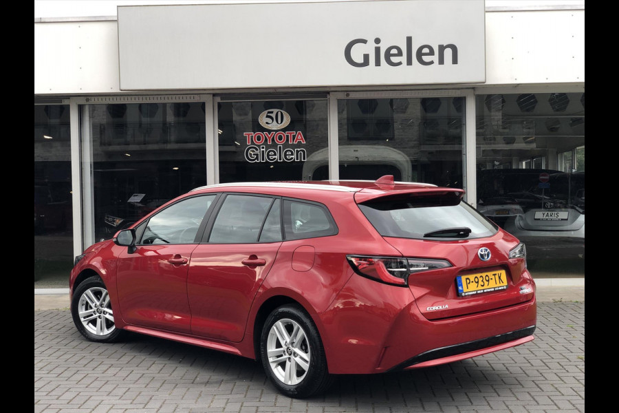 Toyota Corolla Touring Sports 1.8 Hybrid Active | Eerste eigenaar, Apple Carplay/Android Auto, Parkeercamera, Lichtmetalen velgen