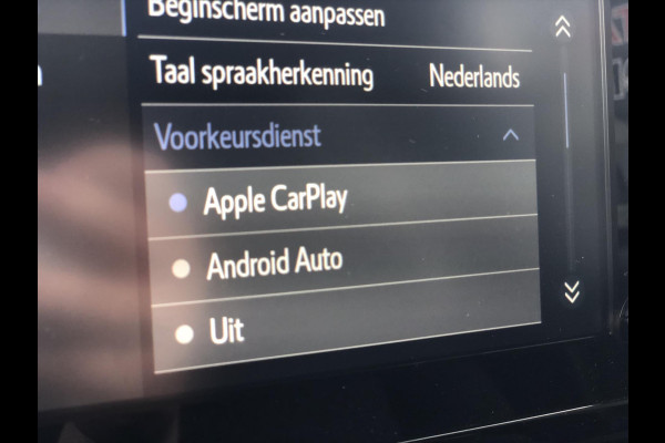 Toyota Corolla Touring Sports 1.8 Hybrid Active | Eerste eigenaar, Apple Carplay/Android Auto, Parkeercamera, Lichtmetalen velgen