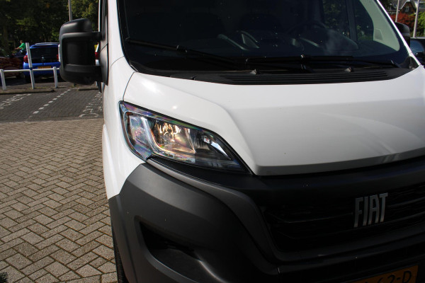 Fiat Ducato 33 2.2 MultiJet 140PK L3H2 | ACHTERUITRIJ CAMERA | APPLE CARPLAY/ANDROID AUTO | 3-ZITS | CRUISE CONTROL | CLIMATE CONTROL | DAB+ RADIO | NIEUWE BUS! |