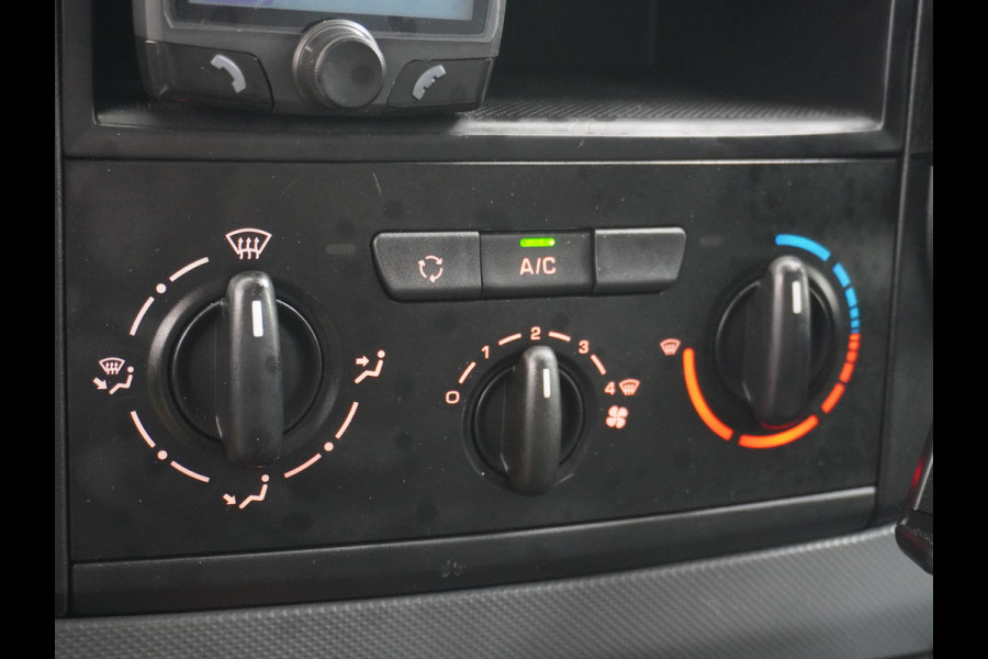 Peugeot Partner HDI 90PK XR BEKS Lades Inrichting Schuifdeur Rechts Airco PDC Cruise Control Bluetooth carkit Elec. Ramen Centrale Vergrendeling Org. NL Auto