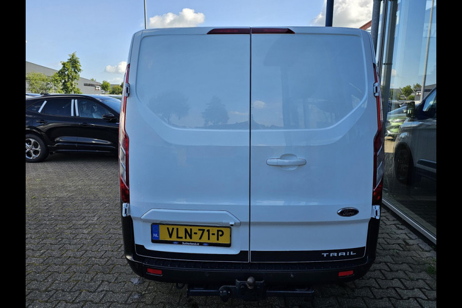 Ford Transit Custom 300 2.0 TDCI L2H1 Trail Glasslook panelen | Raptor grille | Camera | Trekhaak | Leder | Voorruitverwarming | Airco | Cruise control etc.