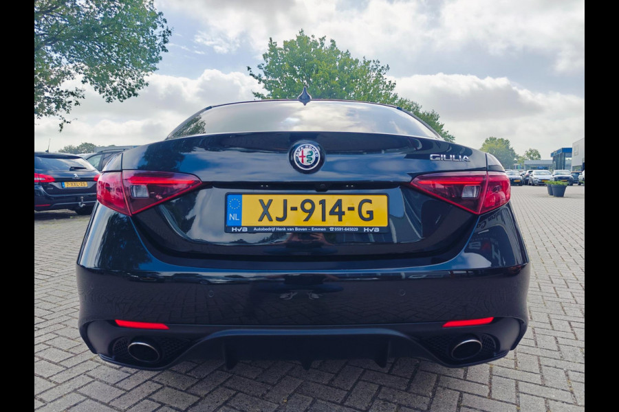 Alfa Romeo Giulia 2.0T Super Veloce Pack