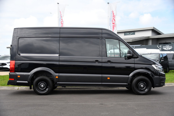 Volkswagen Crafter 35 2.0 TDI L3H3 Highline Black Edition Adaptieve Cruise, Camera, Carplay, 177PK, LED, Multimedia, Automaat, UNIEK!