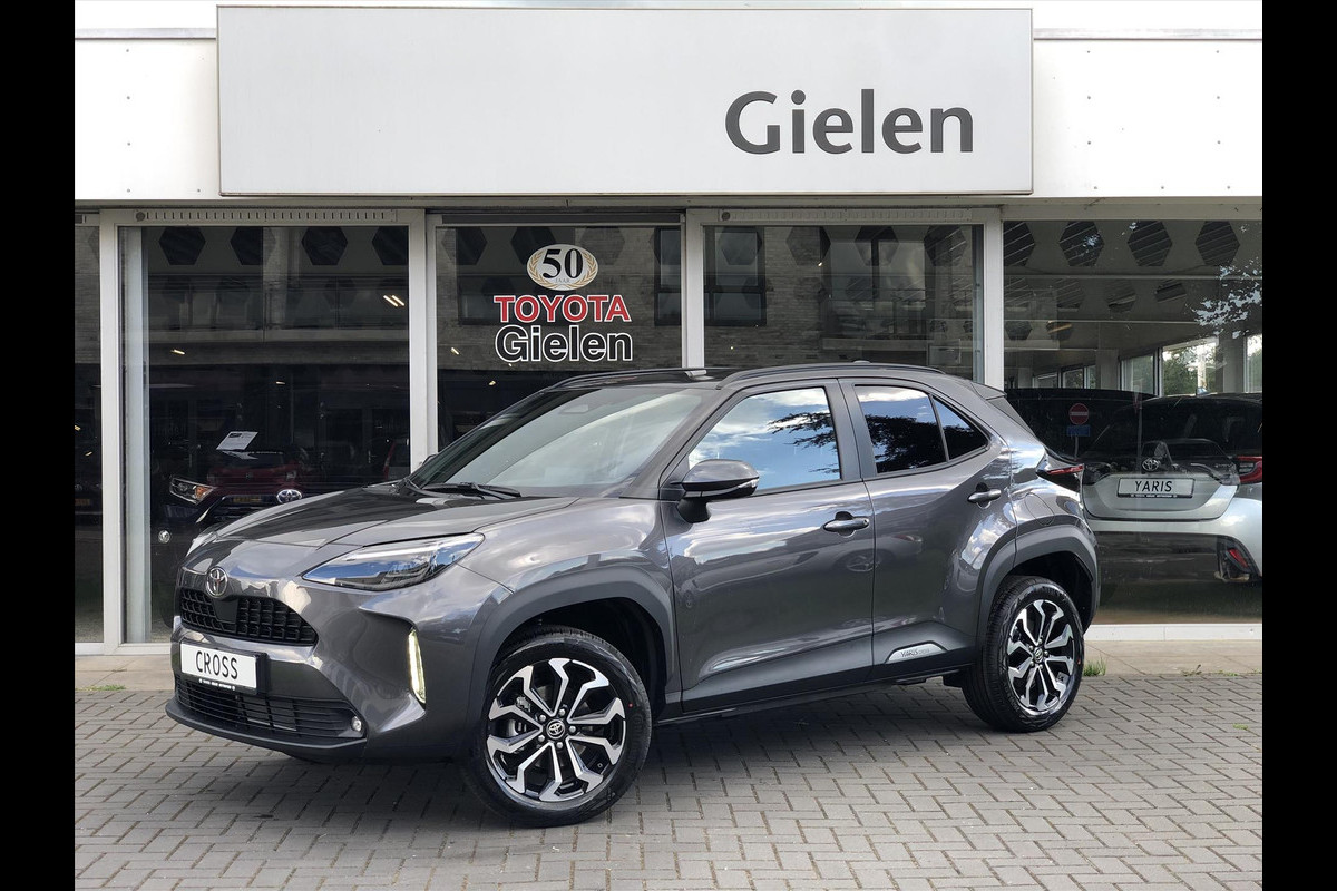 Toyota Yaris Cross 1.5 Hybrid 130PK First Edition Plus | Stoel + Stuurverwarming, Apple CarPlay, Keyless, 17inch, Groot scherm