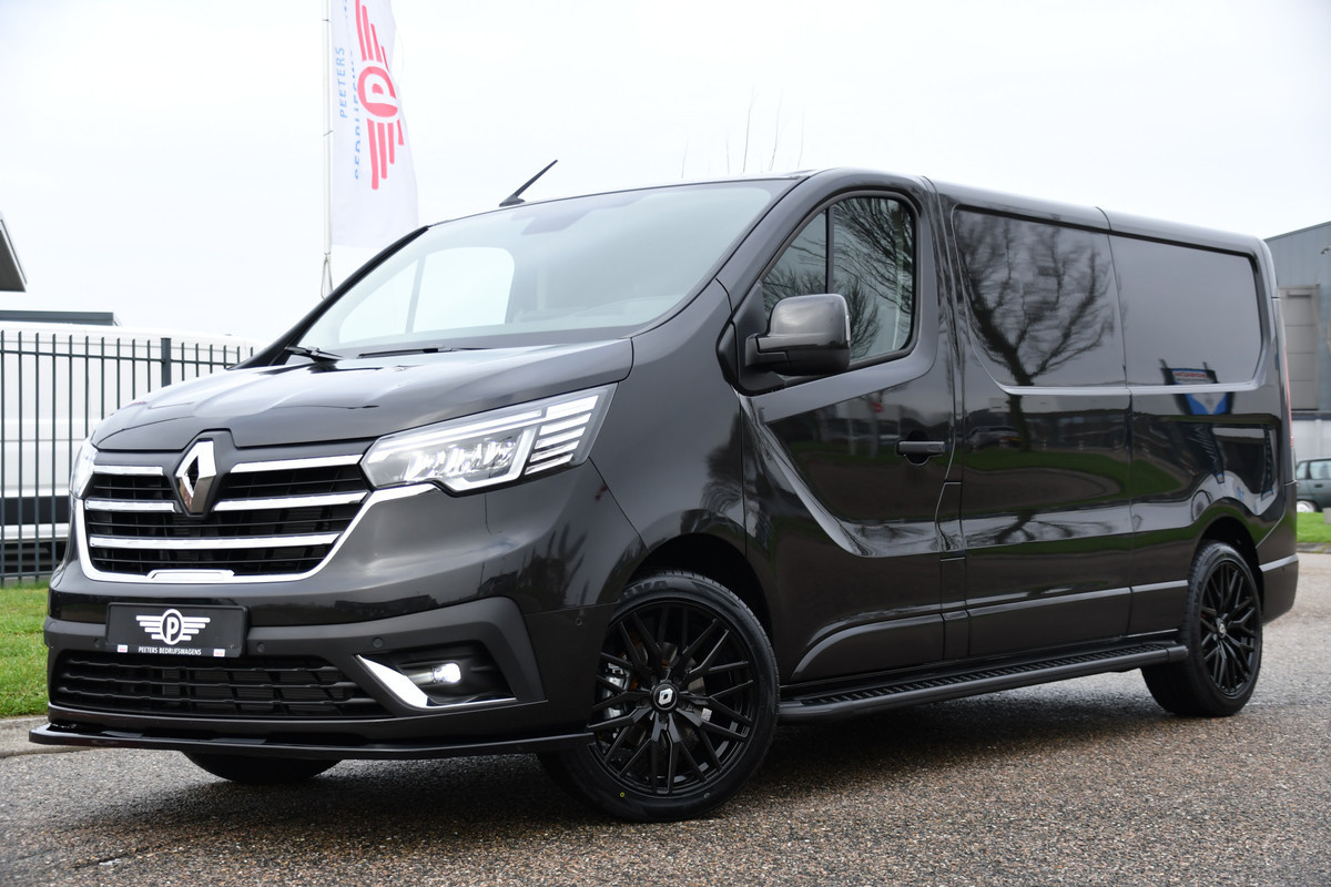 Renault Trafic 2.0 dCi 150 T30 L2H1 Black Edition Cruise, Sensoren, Automaat, Carplay, 150Pk, Multimedia,