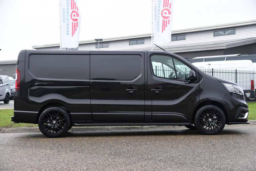 Renault Trafic 2.0 dCi 150 T30 L2H1 Black Edition Cruise, Sensoren, Automaat, Carplay, 150Pk, Multimedia,