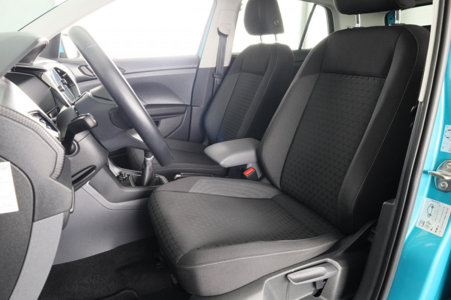 Volkswagen T-Cross 1.0 TSI Life 95 pk | Navigatie | Parkeersensoren | Adaptieve cruise control | Autom. airco | Buitenspiegels elektr. inklapbaar |