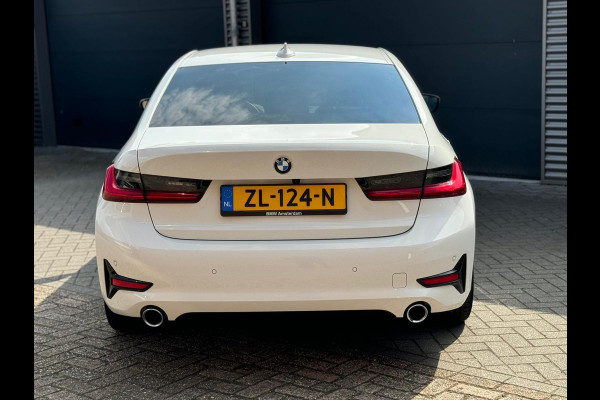 BMW 3-serie 320i AUTOMAAT EXECUTIVE SPORT EDITION, 32000 KM, NL-AUTO NAP, ACHTERUITRIJCAMERA, VELE OPTIES