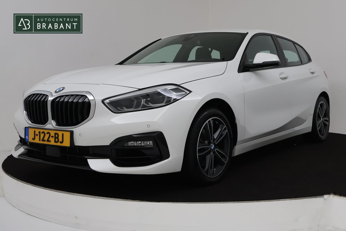 BMW 1-serie 118i Executive Edition Automaat (VIRTUAL, PDC, NAVIGATIE, STOELV, CRUISE, NL-AUTO, DEALER ONDERHOUDEN)