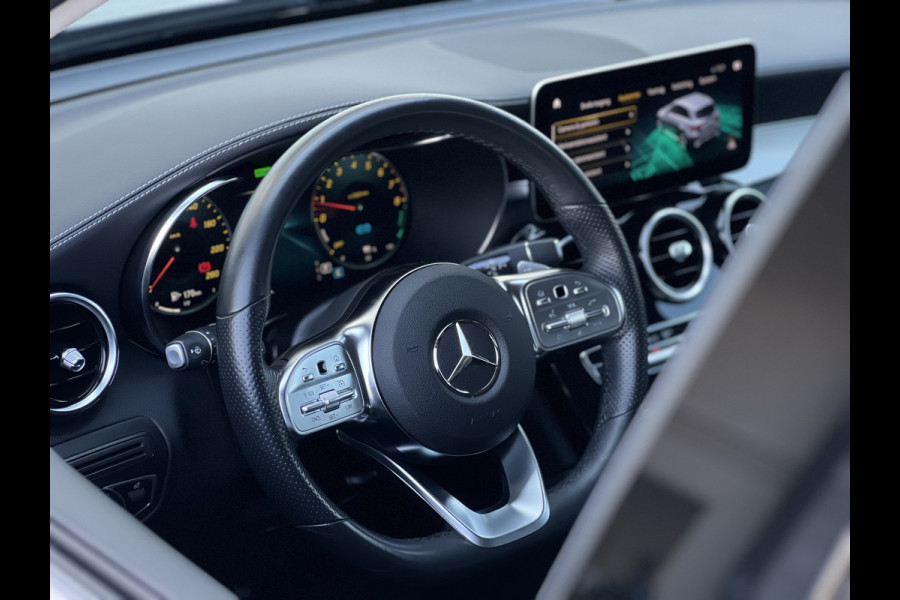 Mercedes-Benz GLC 300e 4MATIC Business Solution AMG | Virtual Cockpit | Sfeerverlichting | Leder | Camera