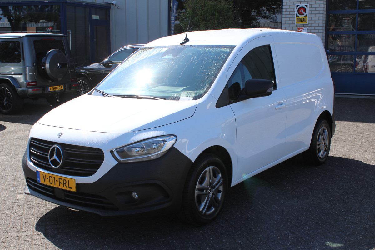 Mercedes-Benz Citan 110 CDI L1 Pro MBUX, Brake assyst, Stoelverwarming