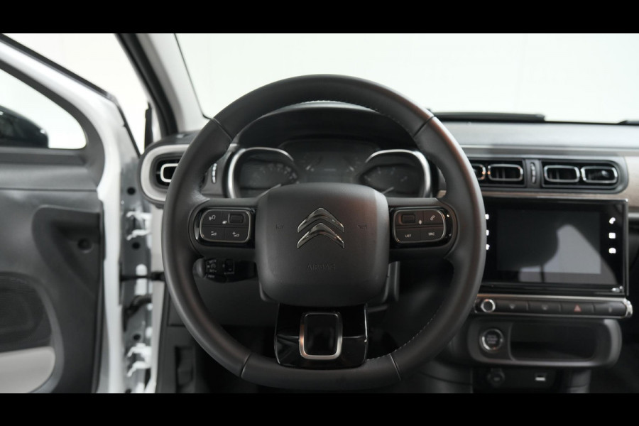 Citroën C3 PureTech 82 Shine | Camera | Navigatie | Comfortstoelen | Parkeersensoren | Apple Carplay