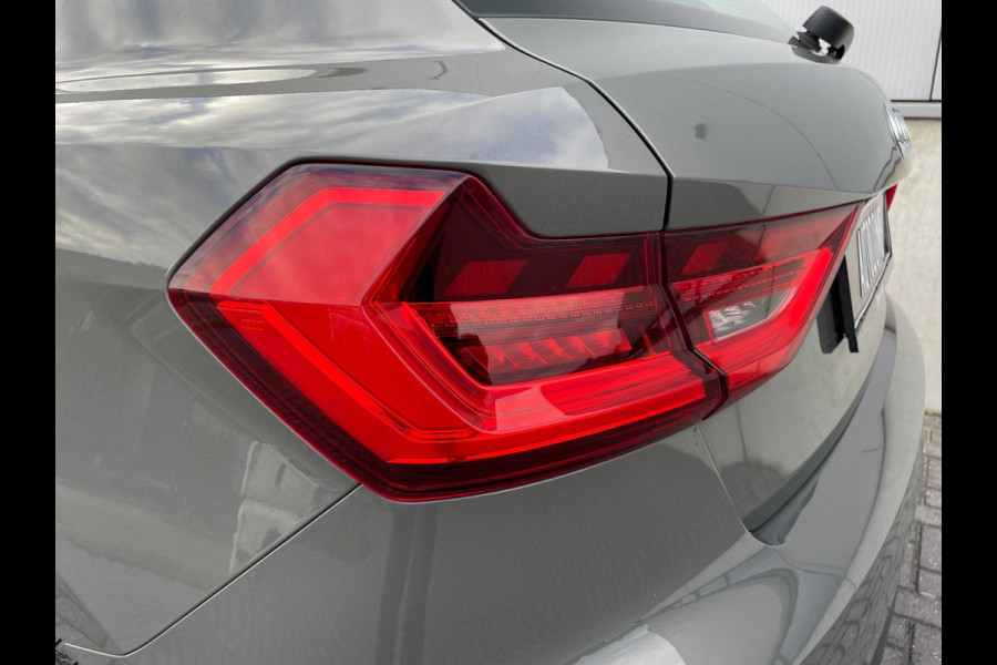 Audi A1 Sportback 35 TFSI | 3x S Line | Matrix | Alcantara